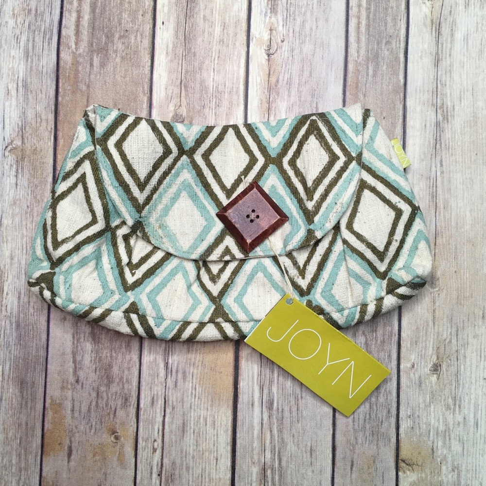 JOYN clutch NWT